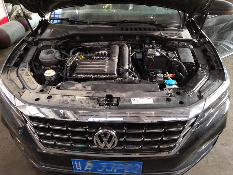 帕薩特1.4T缸內(nèi)直噴車(chē)